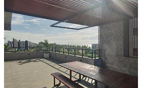 Apartamento em Intermares a 200 metros do mar